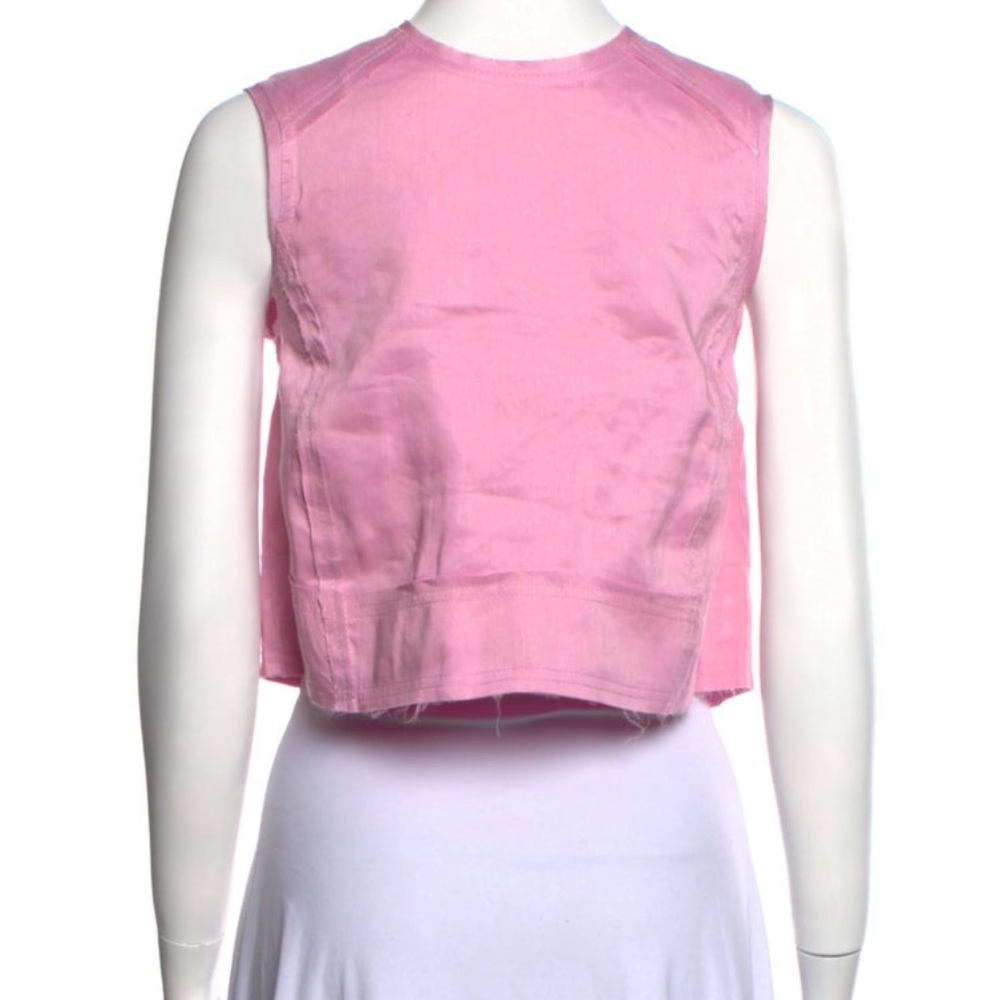 brand new AJE pink top with gorgeous button details